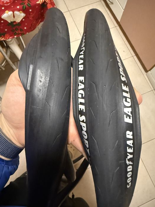 Pneus ciclismo estrada goodyear sport