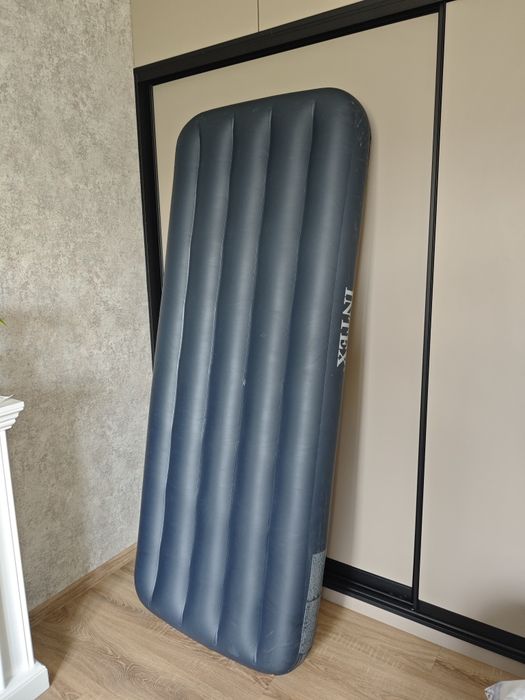 Надувний матрац Intex 191*76*25 мм