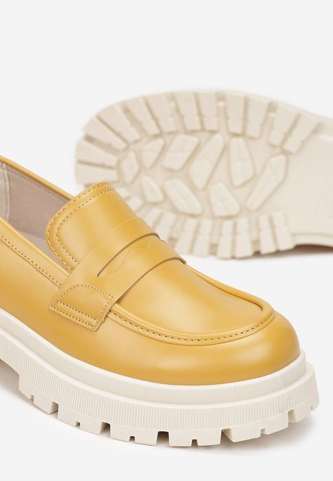 Żółte mokasyny damskie R 38