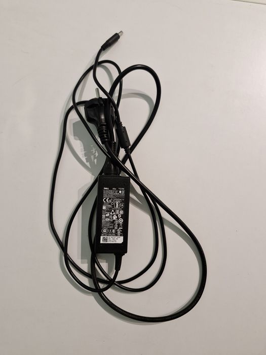 Dell Vostro 15 – Uszkodzony | Na części | Matryca, Obudowa, Podzespoły