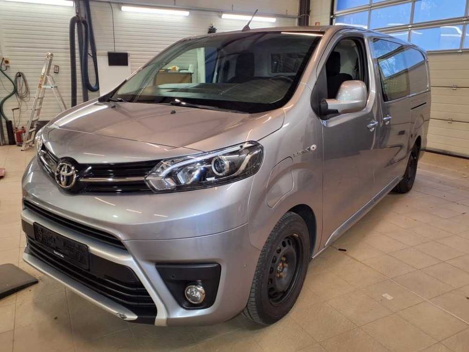 2022 Toyota ProAce Electric 75kWt Comfort L2H1 THB,