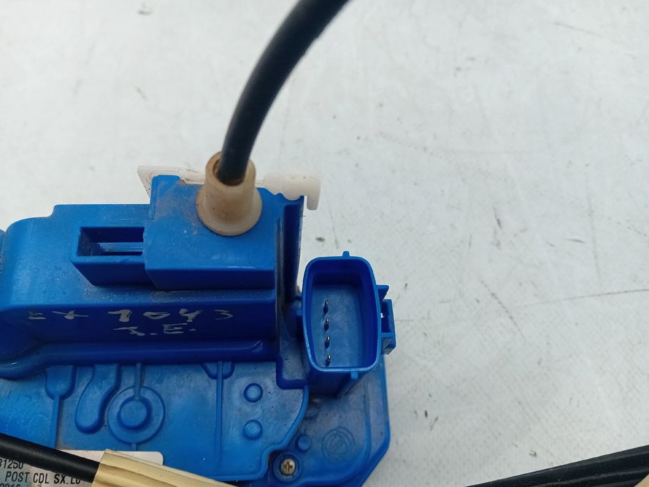 Fechadura / fecho porta trás esquerdo FIAT 500L (351_, 352_)