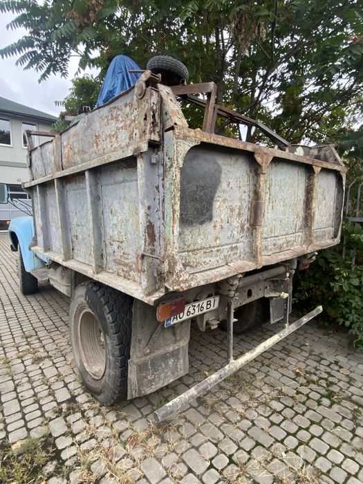 Зіл 130 автомобіль