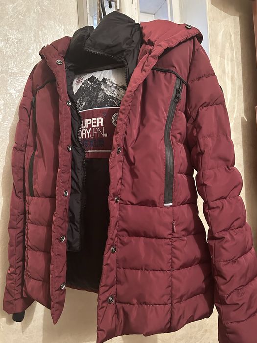 Брендова куртка SUPERDRY XS