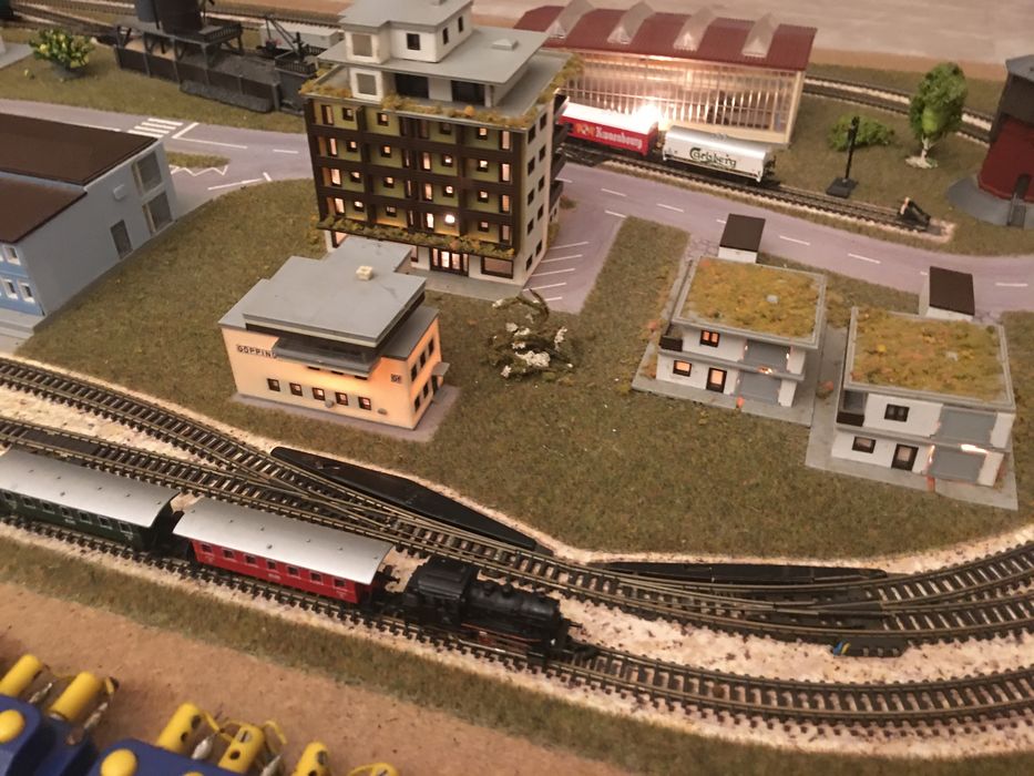Comboio Märklin mini club - Z (1:220) - pista comleta, já montada.