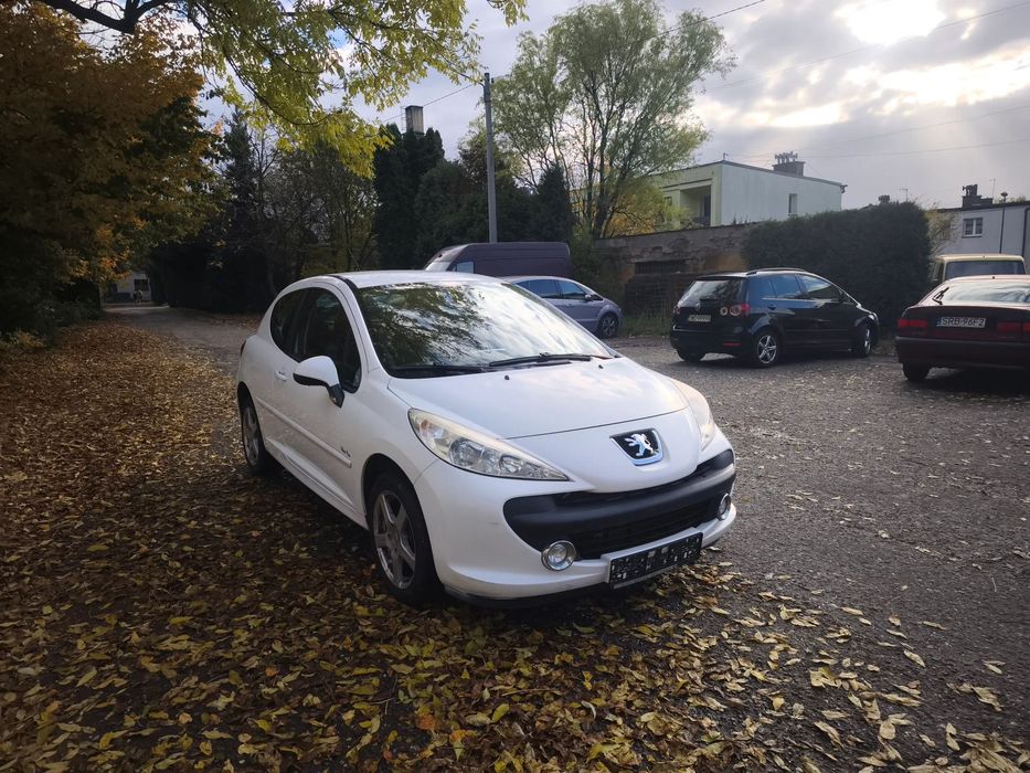 Peugeot 207