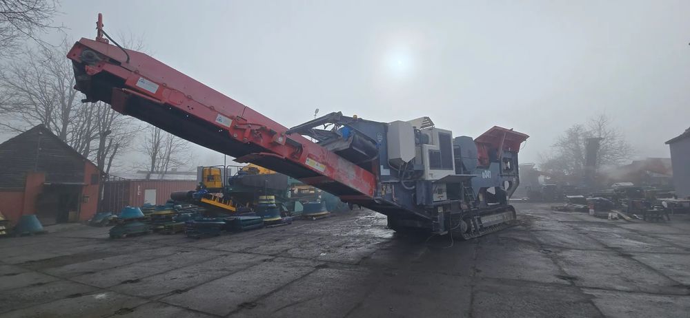 Powerscreen Kruszarka Sandvik QJ341, 2016 rok, 2100 motogodzin  Kruszarka szczękowa Sandvik QJ341, 2016 rok, 2100 motogodzin