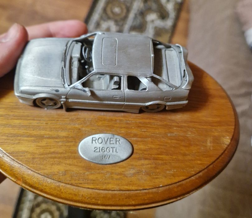 Коллекційна модель ROVER 216GTL