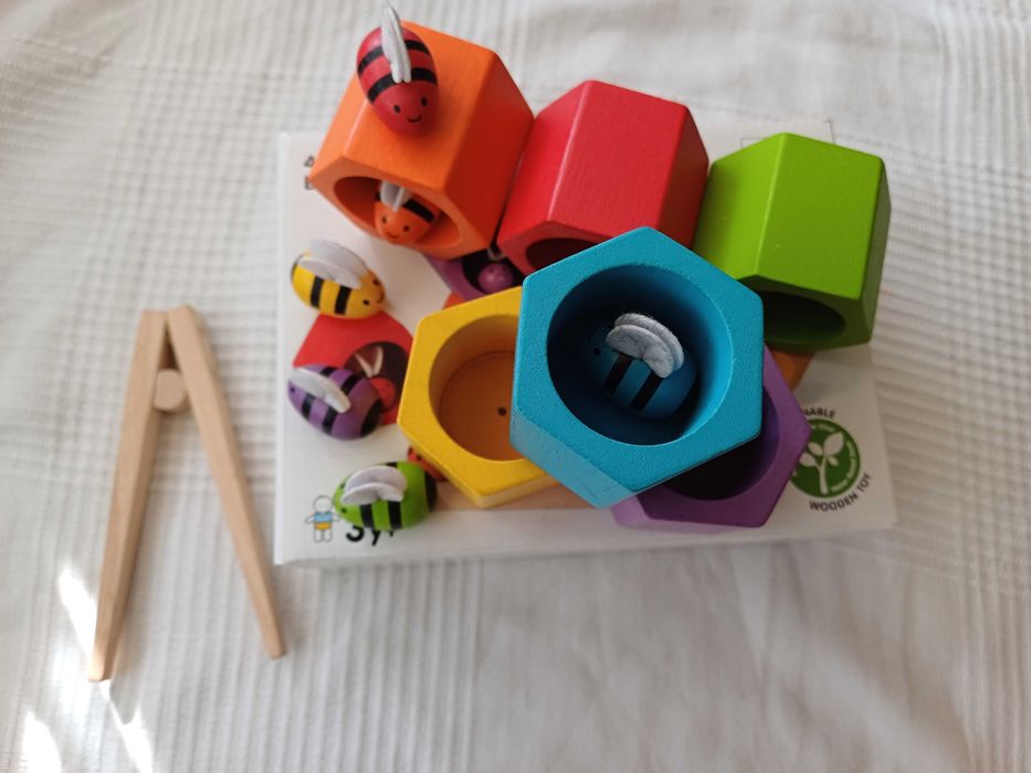 Plan Toys - plaster miodu z pszczółkami - Montessori