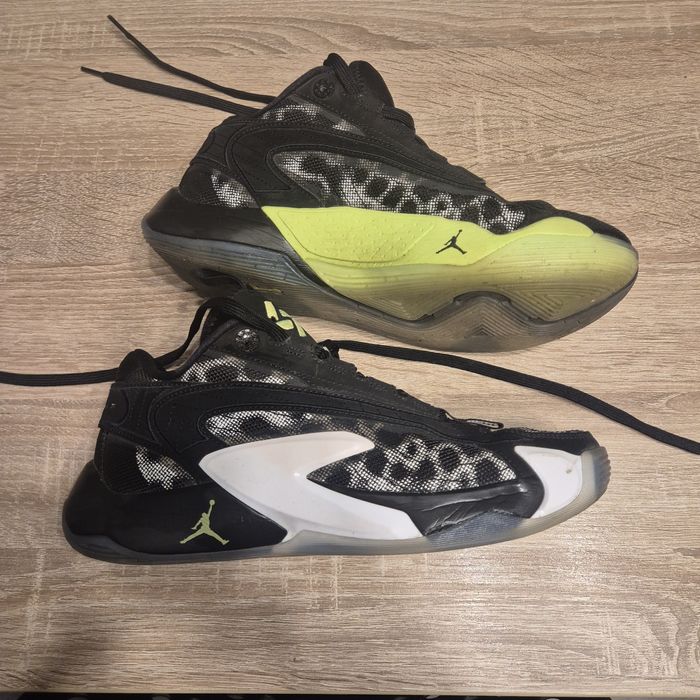 Air Jordan Luka 2 "Black Volt"