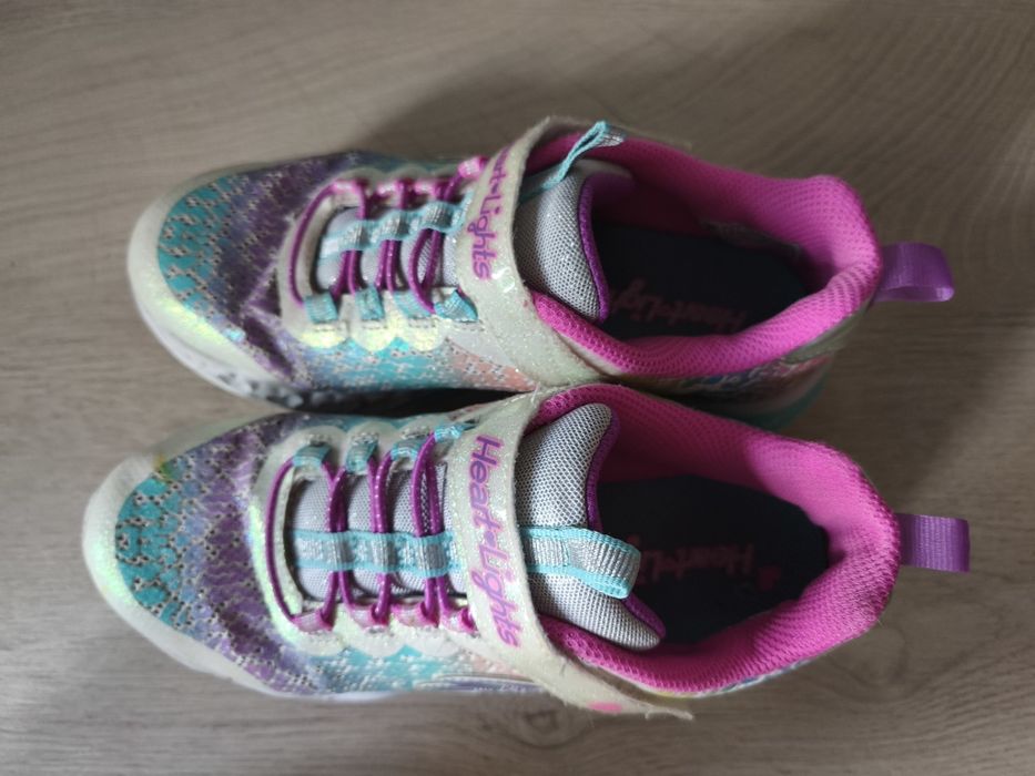 Кросівки фірми Skechers розмір 33,5 (21 см по устілці)