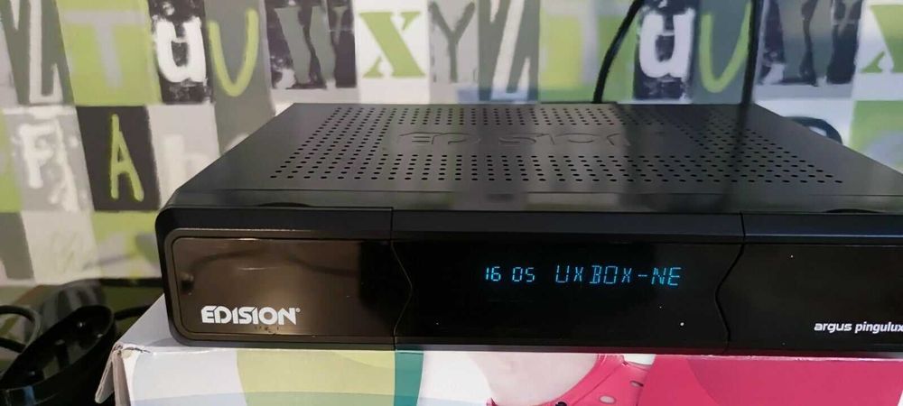 Enigma2 Edision Pingulux Plus Sat-Receiver + USB Stick