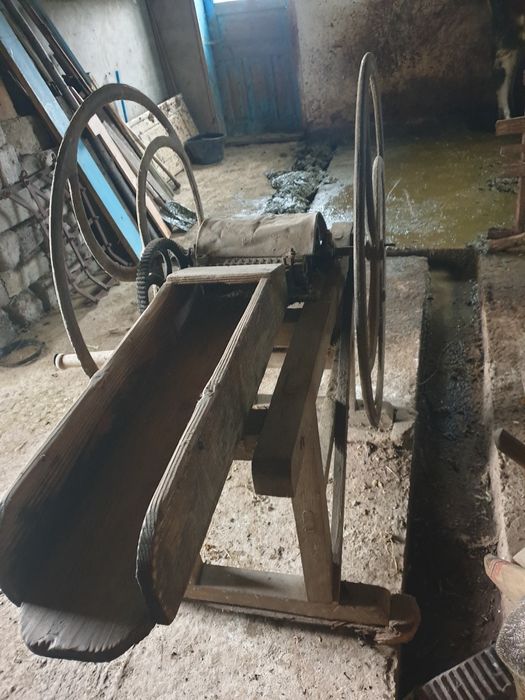 Продам січкарню в робочому стані