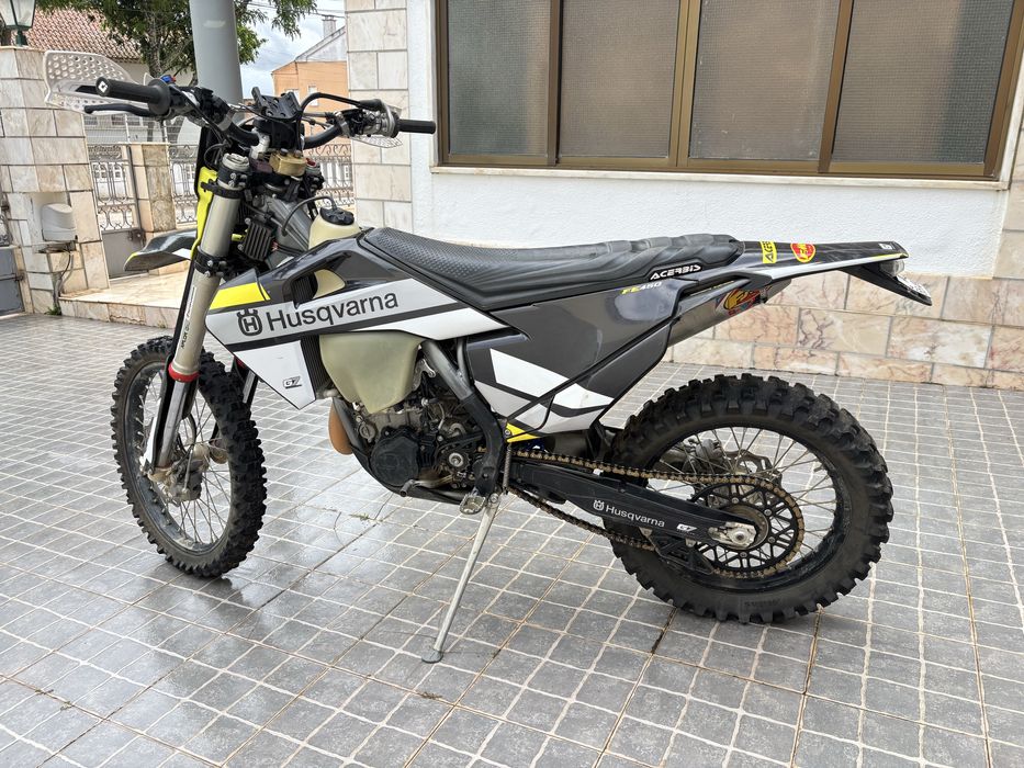 Husqvarna FE 450 ano 2022