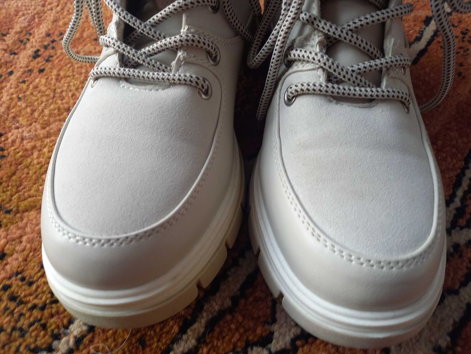 Buty damskie, rozmiar 38