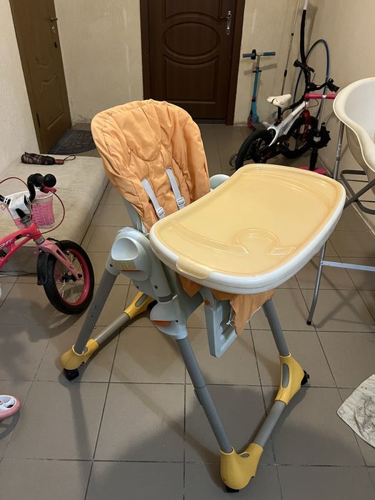 Крісло годувальне chicco