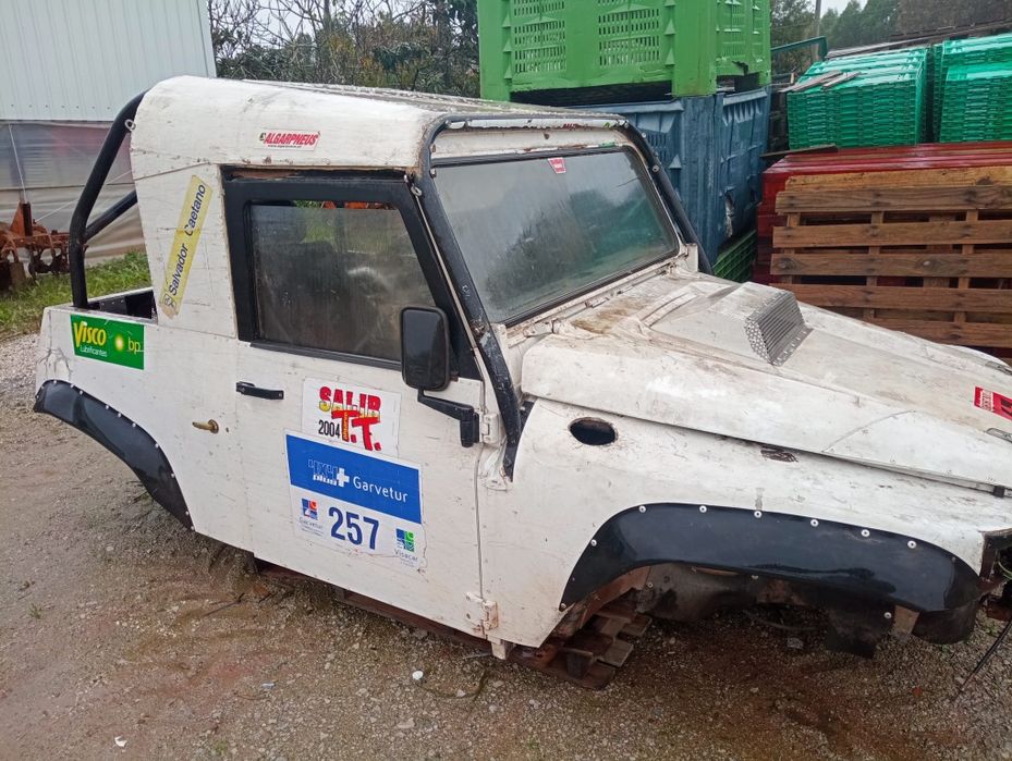 Land Rover Defender Proto