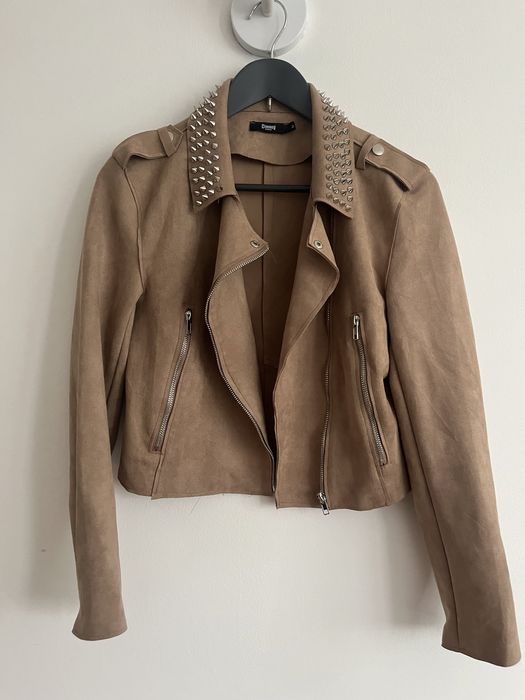 Ramoneska karmel beż Ćwieki kolce zamszowa M