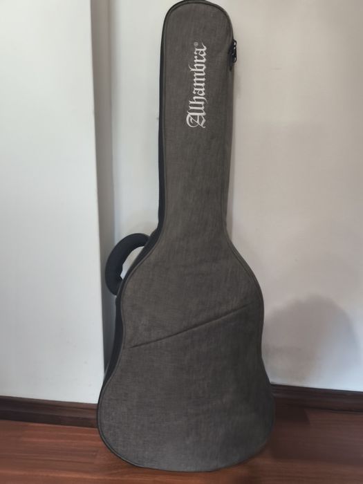 Guitarra clássica Yamaha C40 em ótimo estado + Capa de transporte