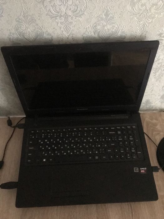 Lenovo G505s A10-5750M RAM 12Gb, 4x2,5Gh(Boost 3,5Gh) Win 10 SSD 128Gb