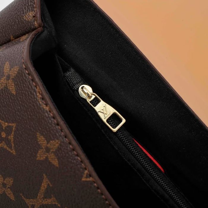LOUIS VUITTON — luxo e elegância em cada detalhe!