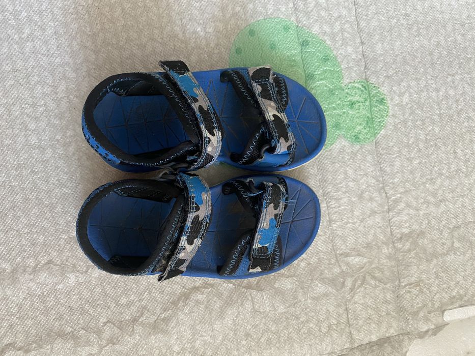 Босоніжки для хлопчика