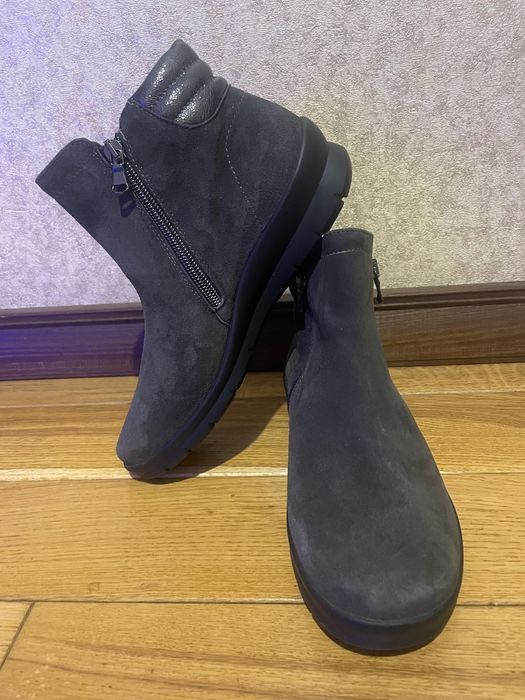 Женские ботинки ECCO из натуральной замши