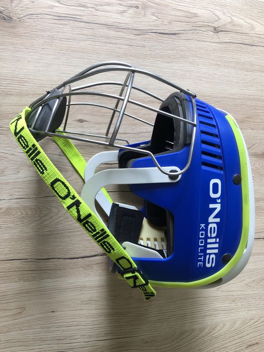 Kask O’Neills Koolite IS 355 r S 6109 54cm hokej hurling camogie