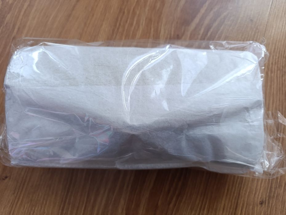 Nowa torebka wizytowa