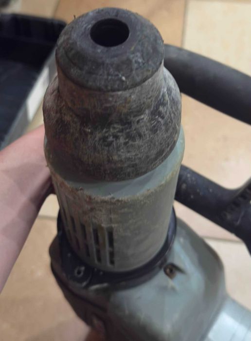 Młot wyburzeniowy Hikoki SDS-max 1500W 20J