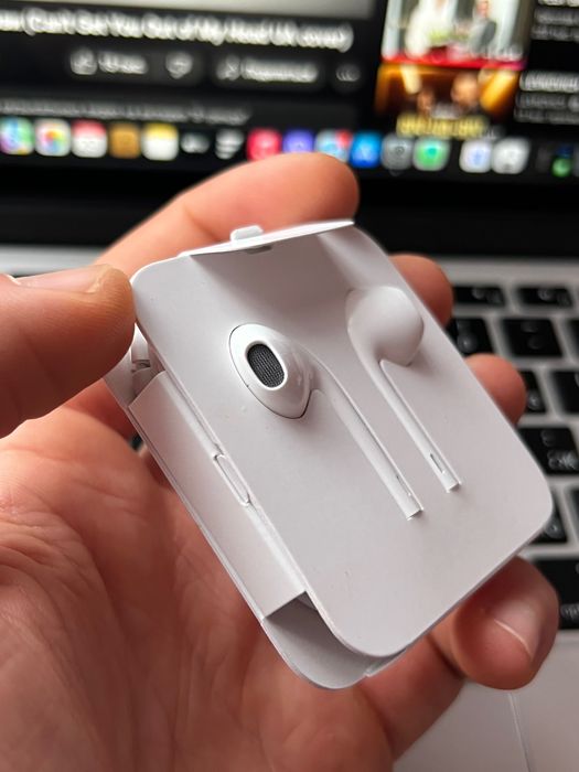 Original Apple EarPods lightning/3.5 jack до iphone/ipad