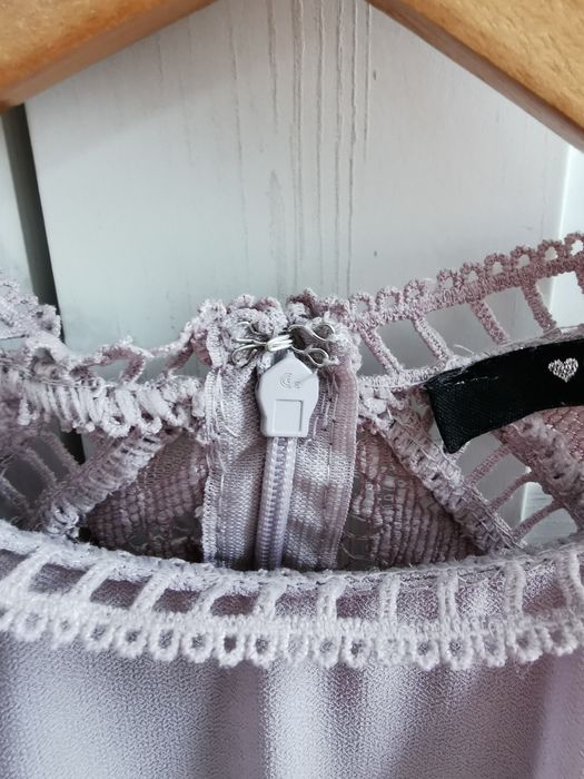 Długa sukienka z koronką XL