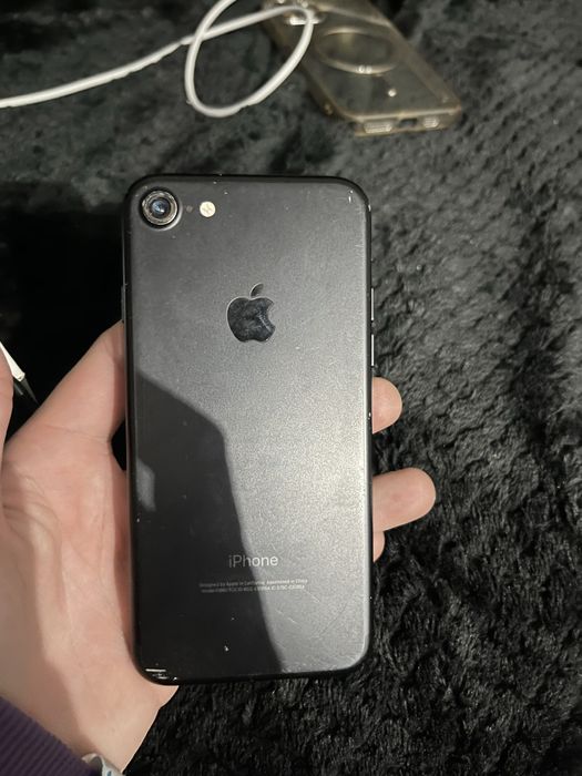 iPhone 7 128g 84%