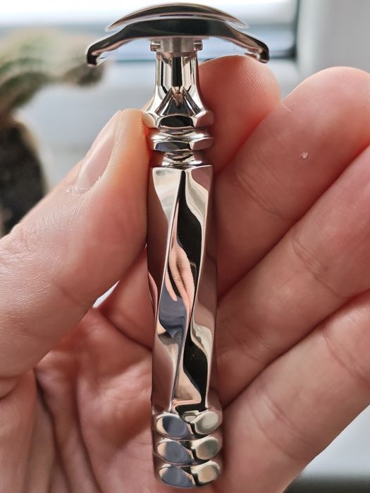 Продам Yaqi Cerberus