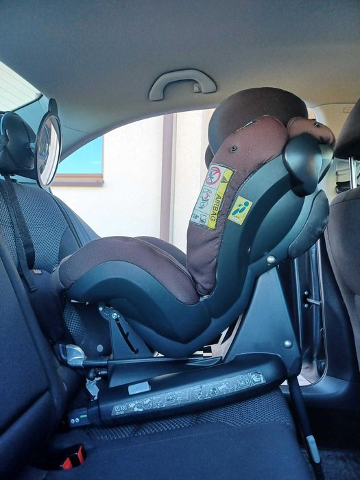 Fotelik samochodowy  BESAFE IZI KID I-SIZE X2 0-18KG.