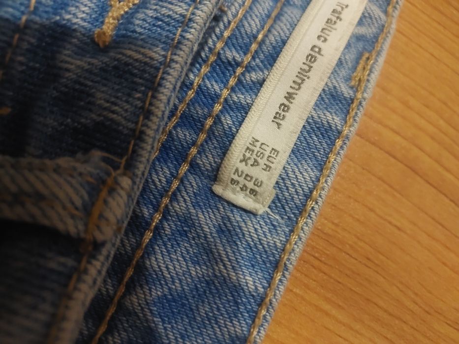 Джинси мом фірма  Zara, 36р. Оригінал