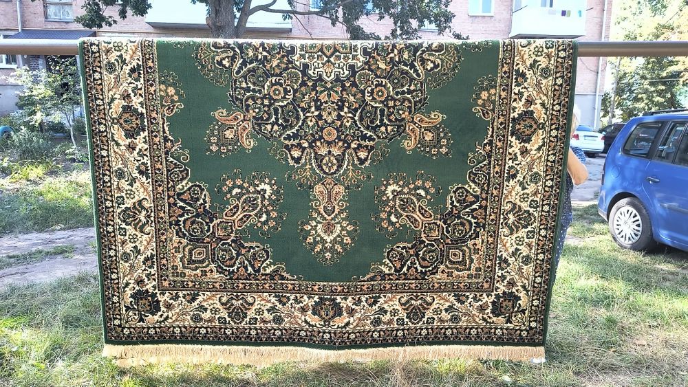 Продам килим в гарному стані виробник Німеччина " Herad"