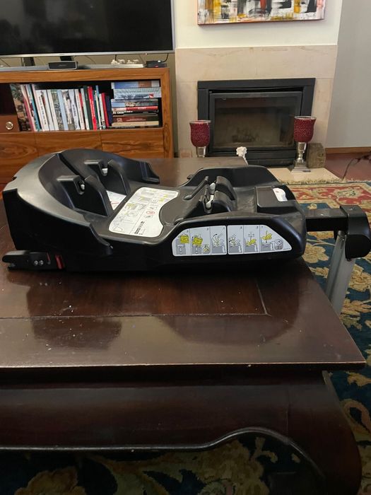 Vendo Isofix como nova