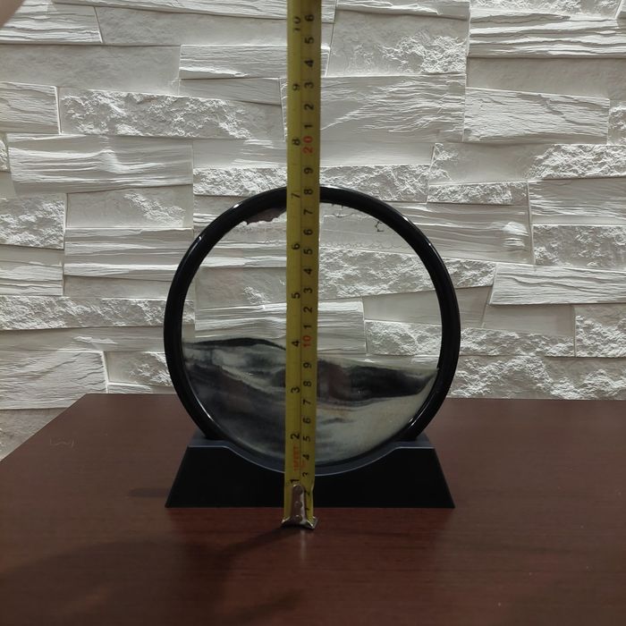 Ozdoba przesypujaca piasek