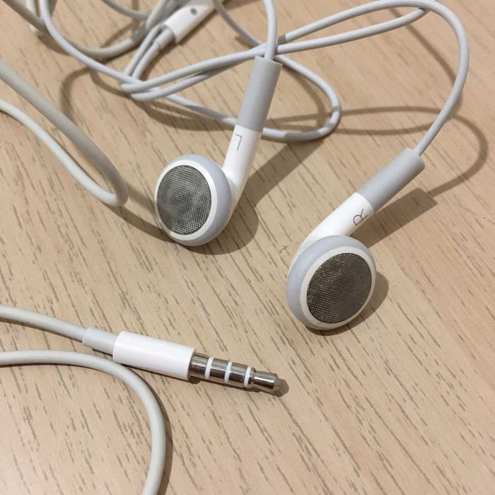 Apple Earphones - primeira geração