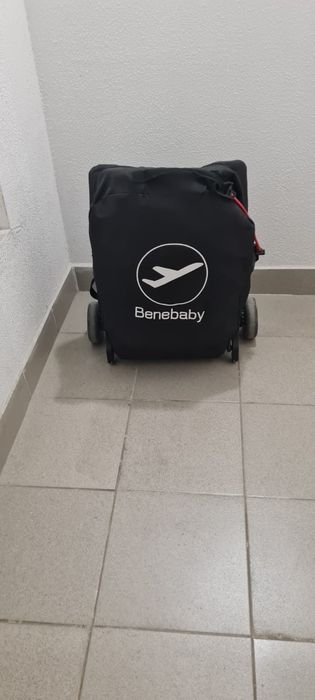 Прогулянкова коляска дитяча benebaby d200