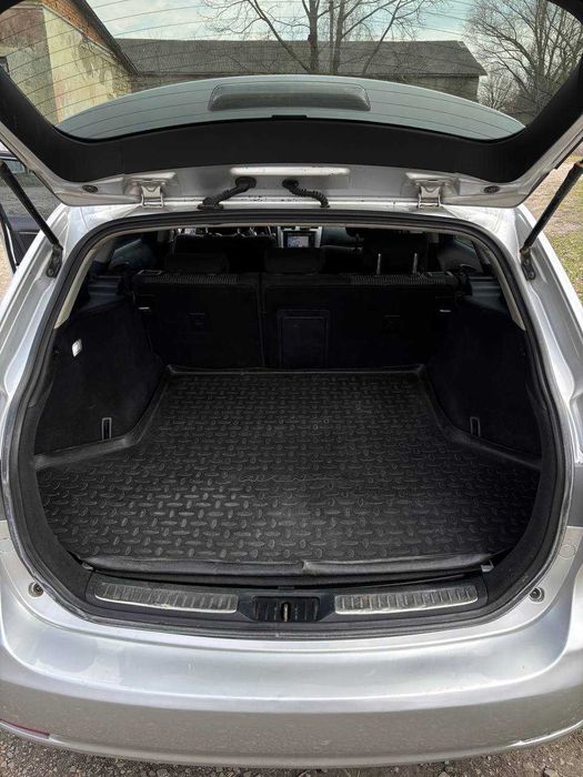 Toyota Avensis 2011 2.2d D4D