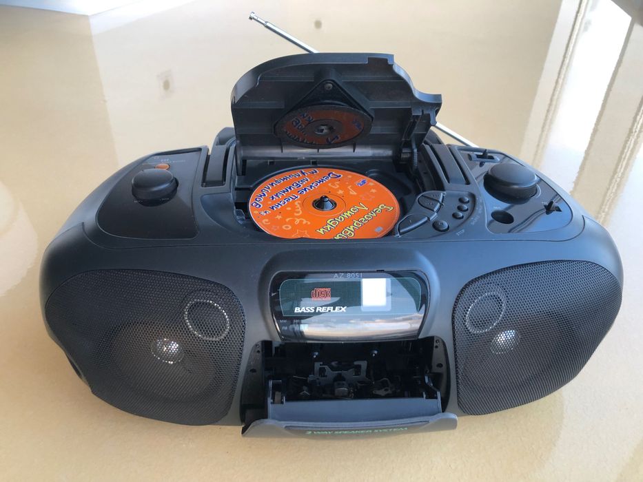 Музыкальный центр/магнитола/ CD-проигрыватель/ радио PHILIPS-AZ8051/11