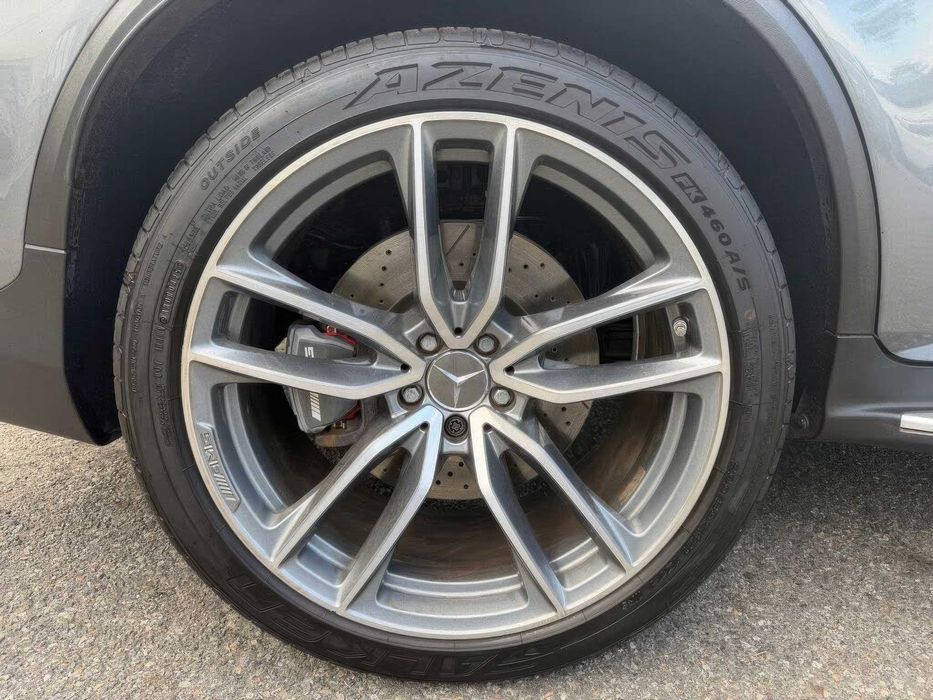 Mercedes-Benz Glc      2019