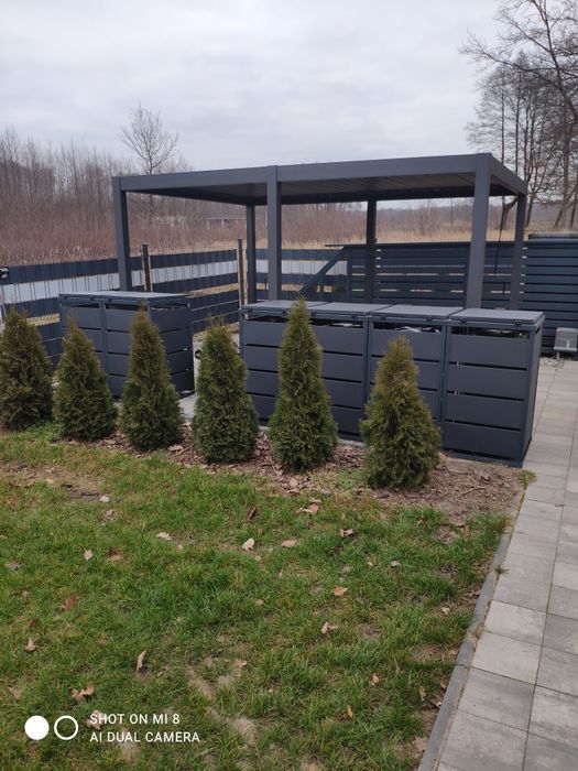 Zabudowa koszy na śmieci, montaż.