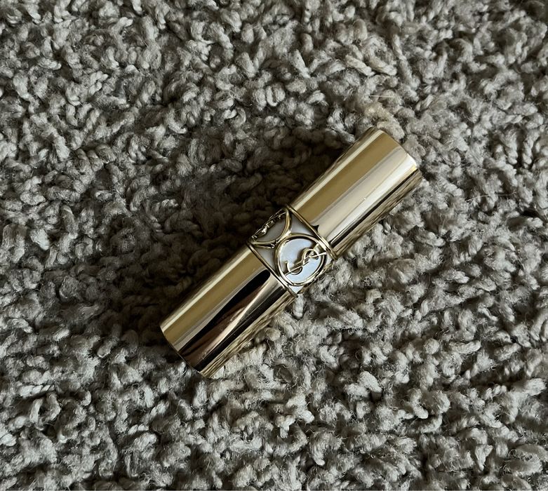 YSL puste opakowanie po pomadce Rouge Volupte Perle 4g złoto białe