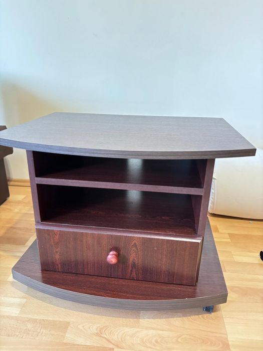 Szafka pod telewizor