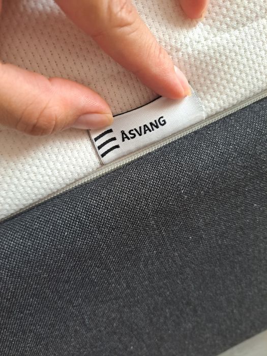 Cama casal + colchão IKEA