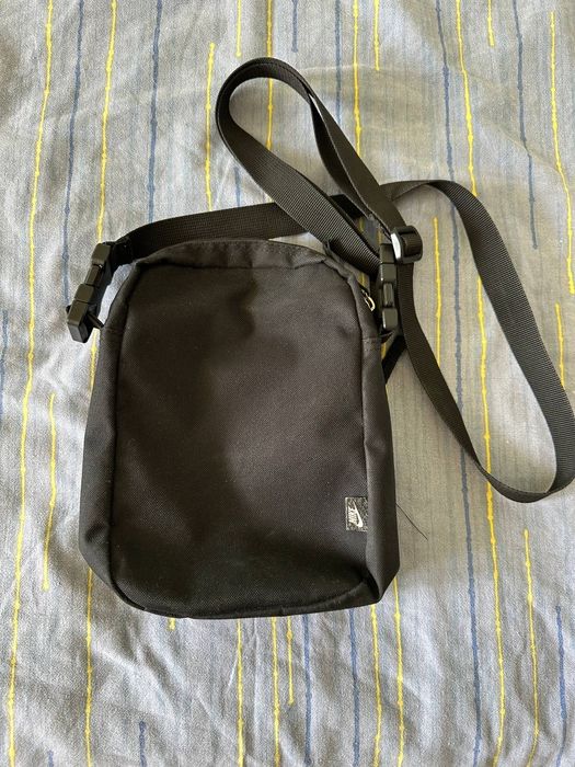 Мессенджер nike heritage