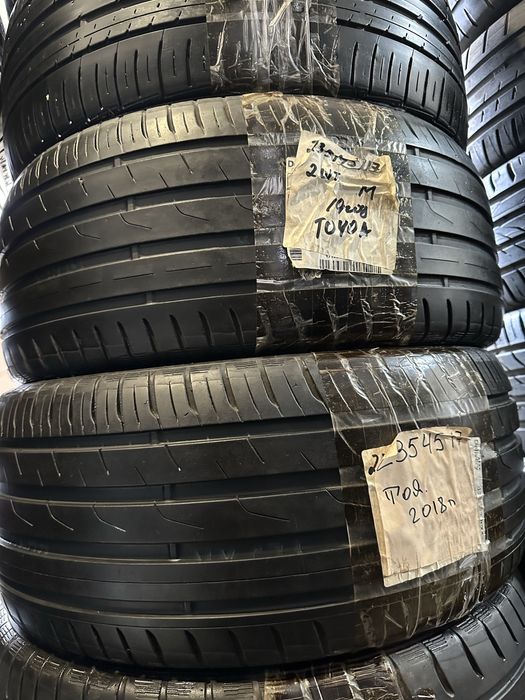 235/45/17 шины лето Toyo отличные